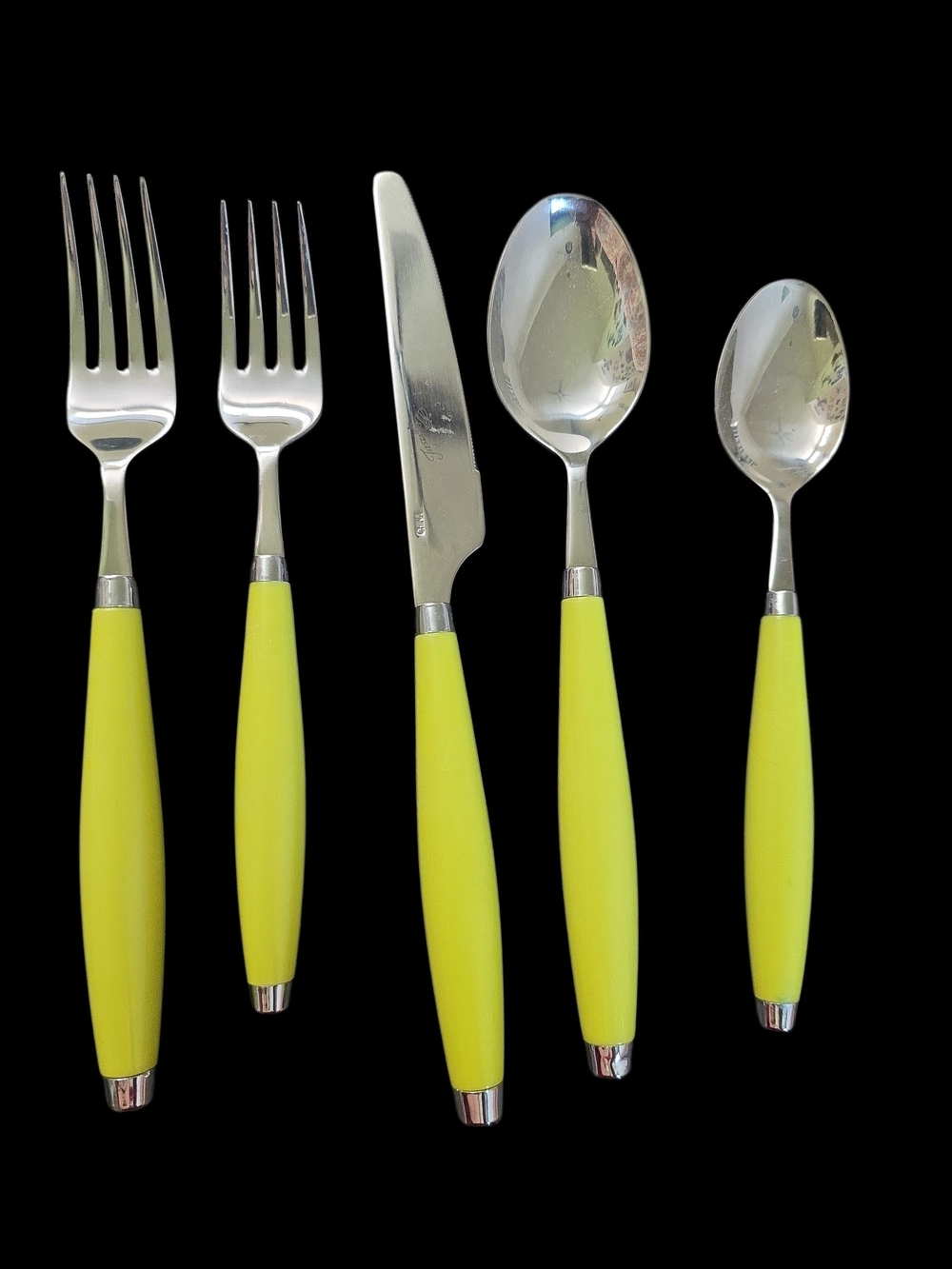Fiesta Lime Handled 5-Piece Flatware Set